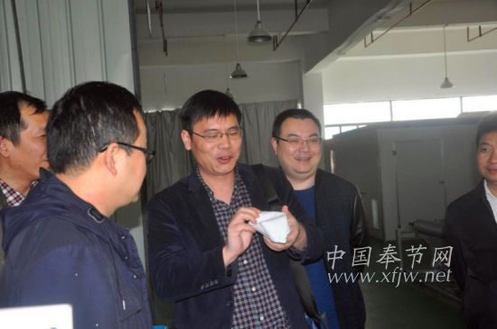 市食藥監局一行赴奉調研重慶中納科技有限公司